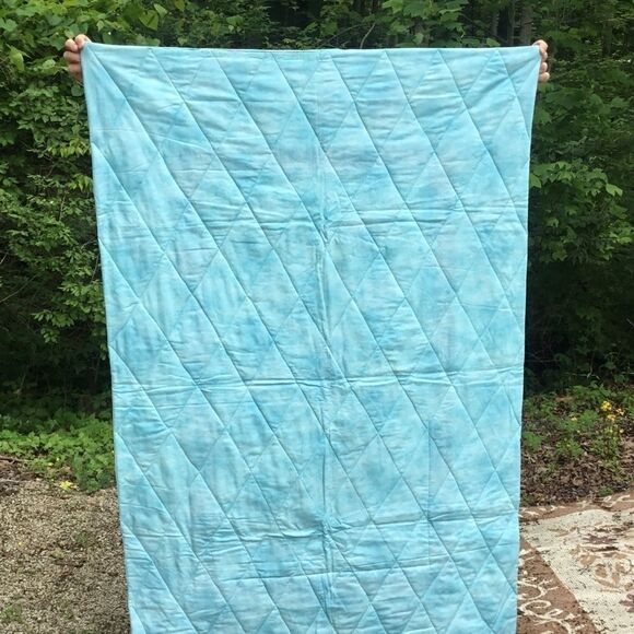 NWT Handcrafted Pastels Floral Quilt - Picture 15 of 16